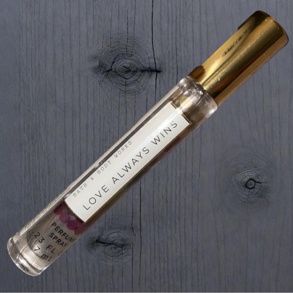 Love Always Wins PERSONAL TRAVEL SIZE PERFUME Original Fragrance B&BW BBW - Picture 3 of 5
